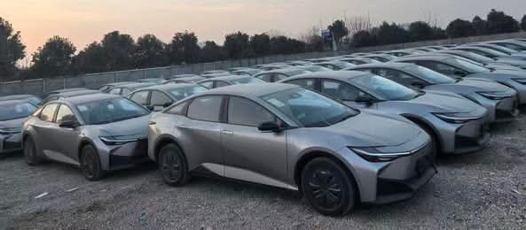 2024 Toyota BZ3 517км Элит PRO